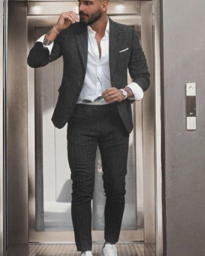 1 Conjunto Terno Masculino de Blazer e Calça na Cor Sólida Preta